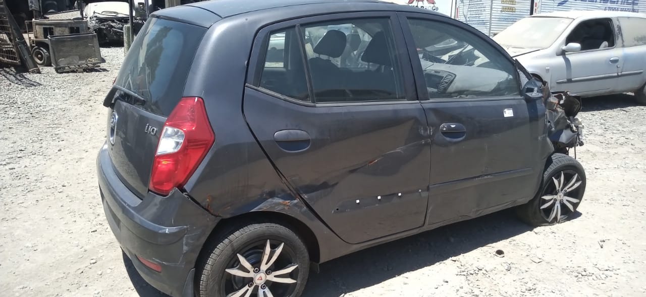  Hyundai i10 2011    EN DESARME